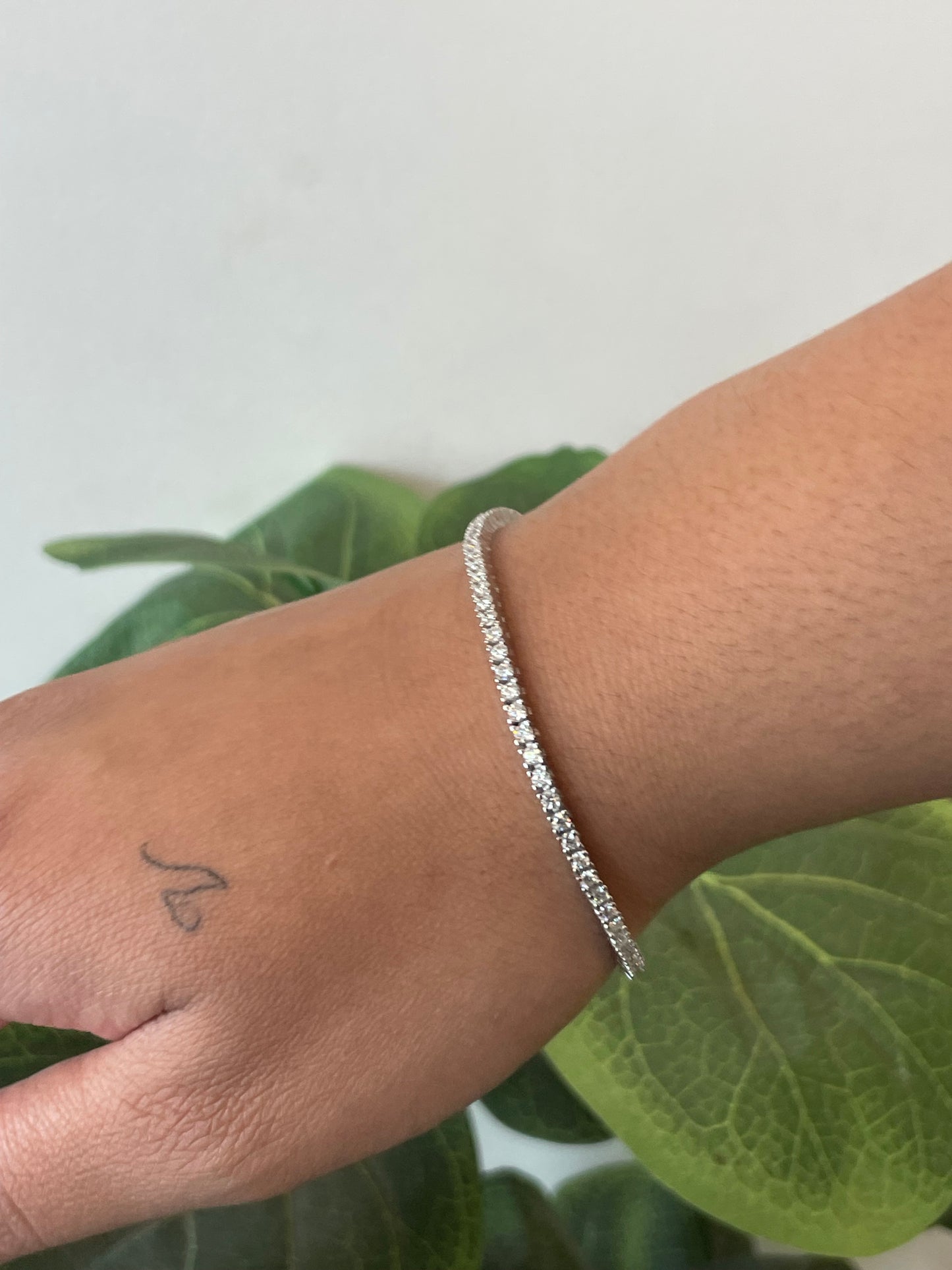 VVS Bracelet Gift Silver Set
